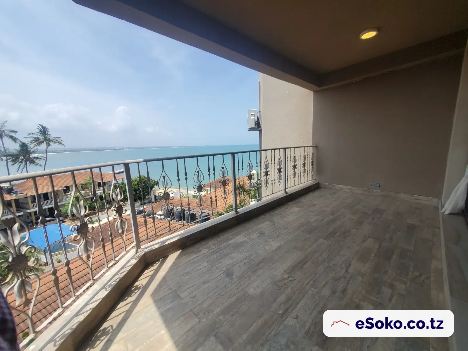 Specious 2 Bedroom Apartment in Msasani Bay — photo 1