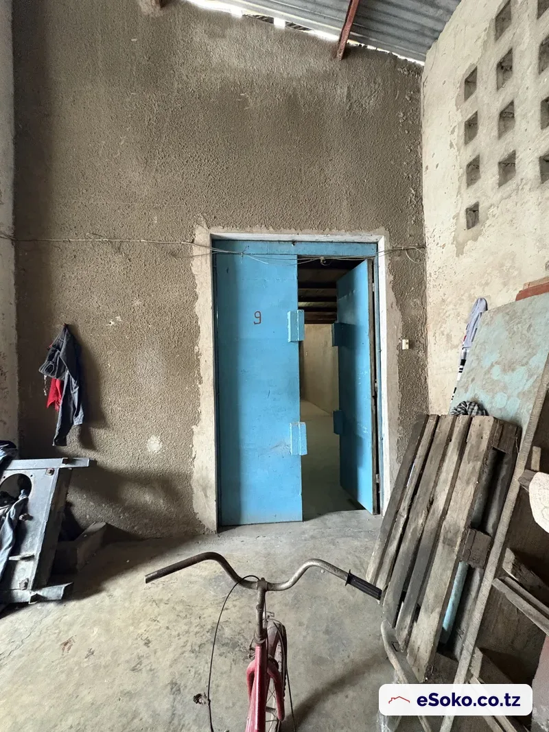 Warehouse Unit - 150 sqm