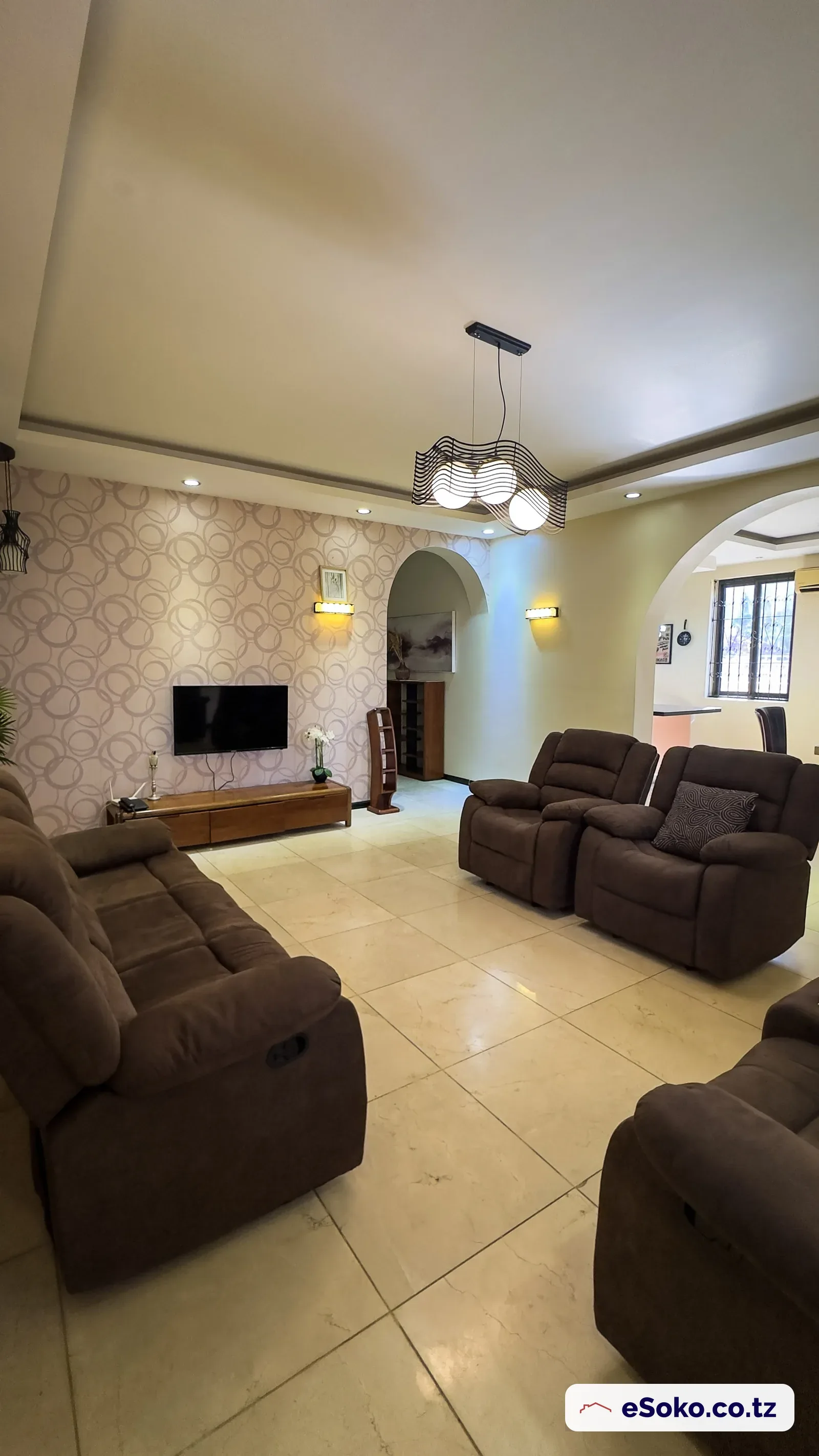 4 Bedroom Villa in Masaki — photo 1