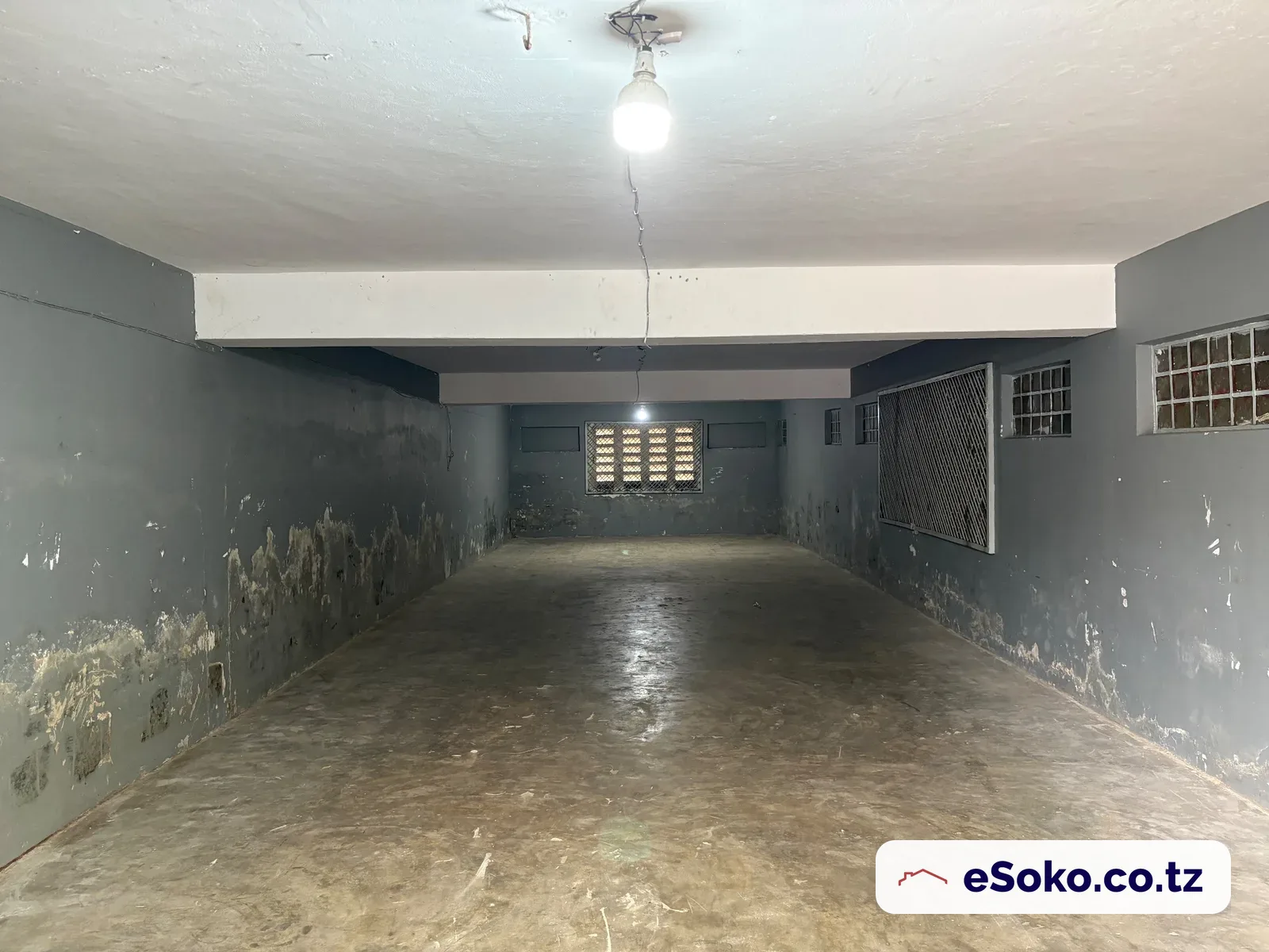 83 sqm Warehouse Unit for Rent – Kiwalani — photo 2